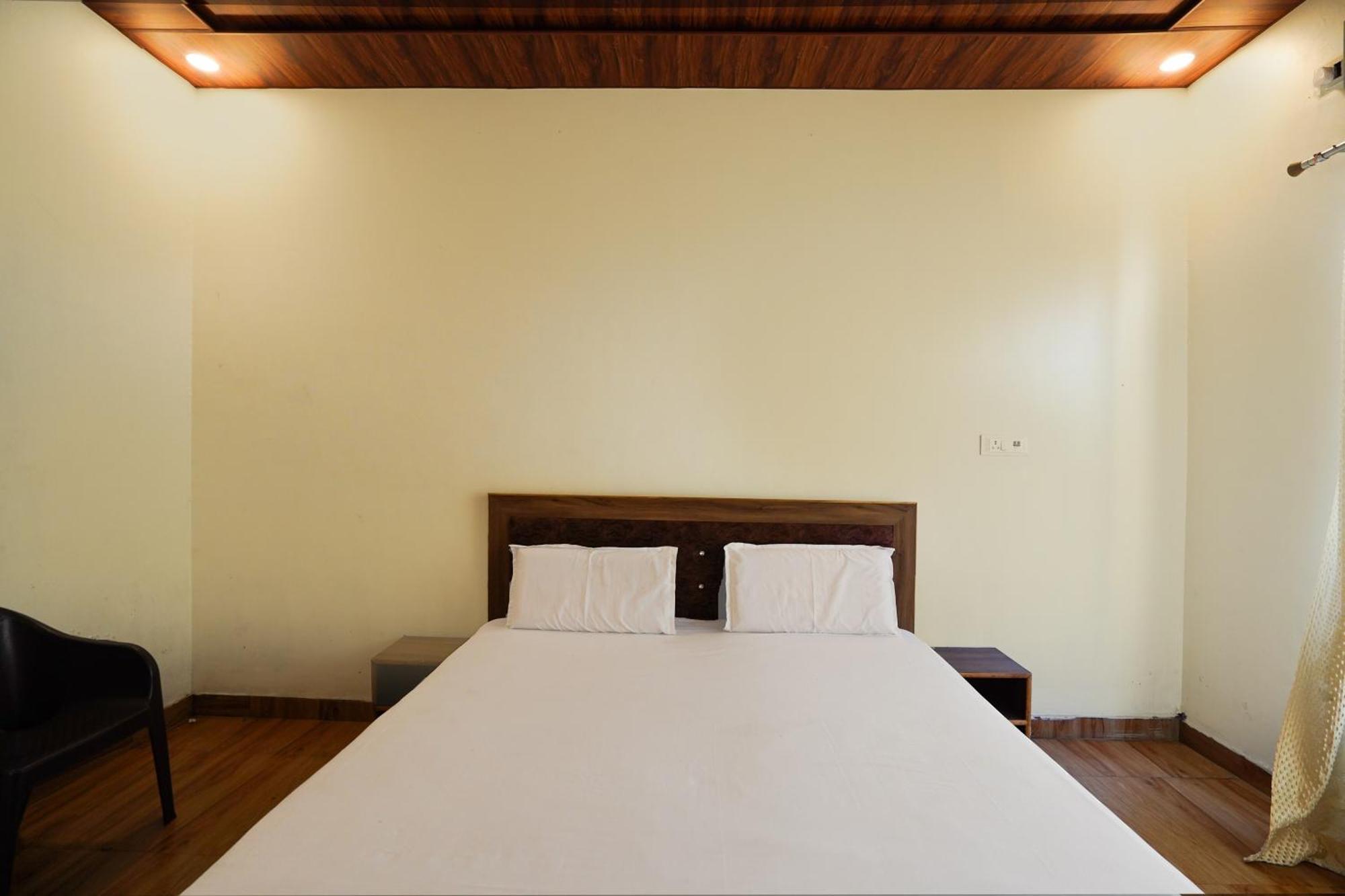 Hotel O R G Farm House Meerut Eksteriør billede